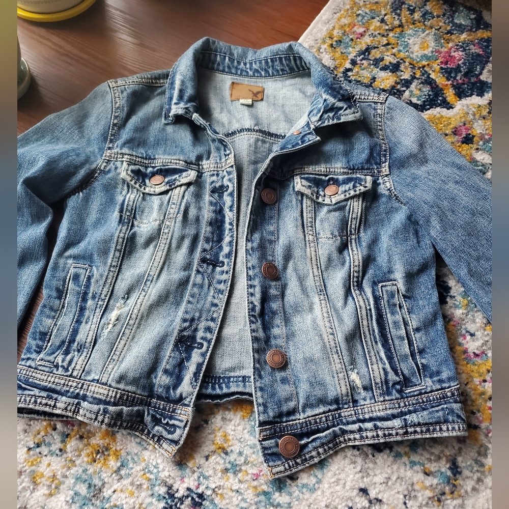 American Eagle Outfitters Distressed Jean Jacket